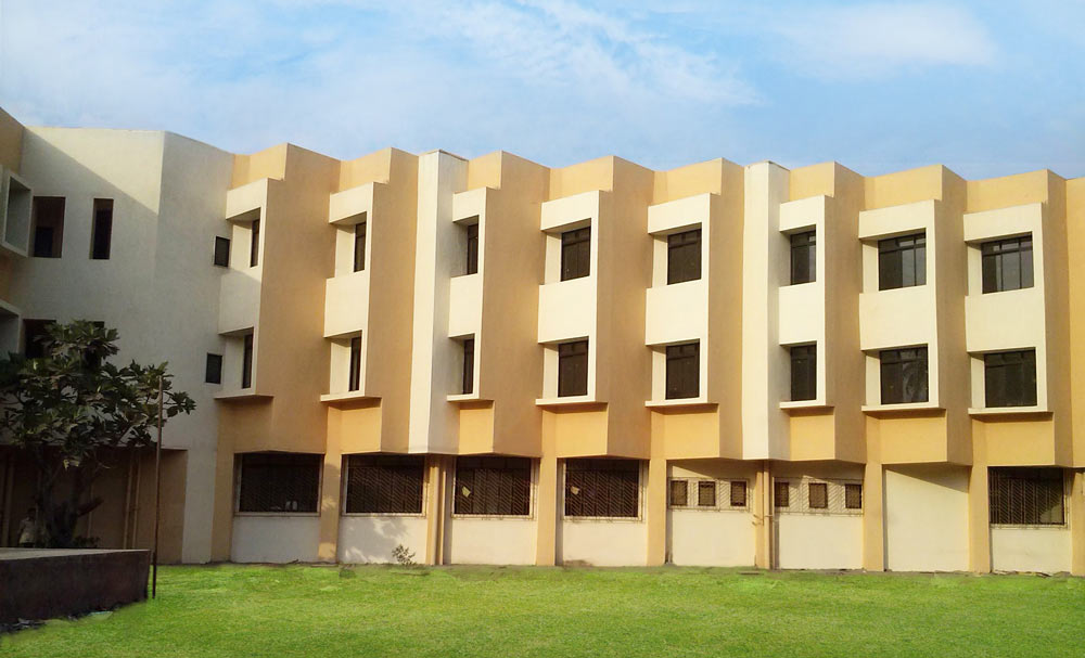 SMT.JAYSHREESHARADCHANDRAKOTHARIBUSINESSSCHOOL